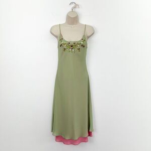 Geometrie Women’s Green Pink Y2K Floral Embroidered Dainty Bead Midi Slip Dress